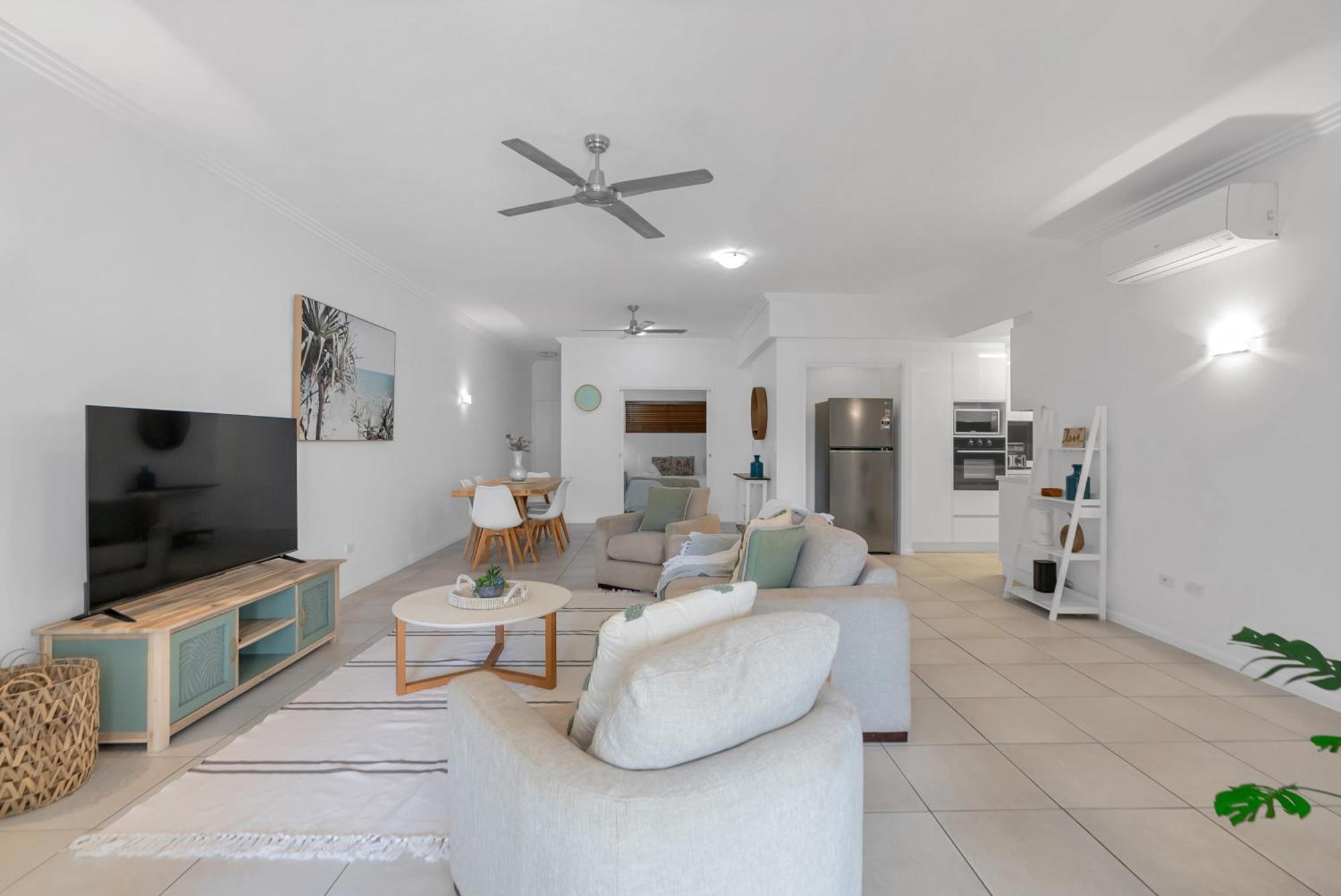 Căn hộ 'eclipse' A Poolside Family Escape In The Cbd Cairns