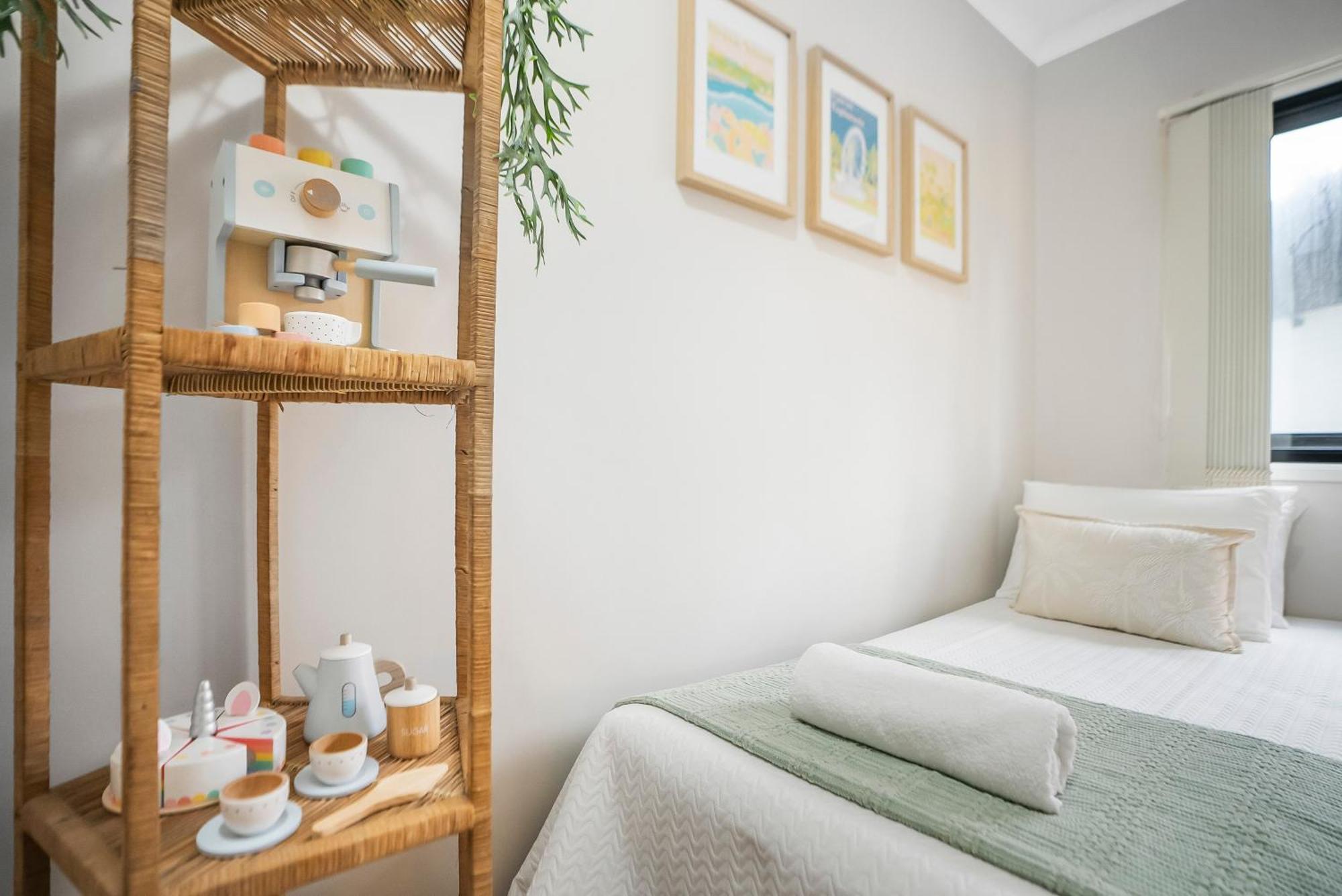 Apartment Sunrise Palms - Spacious Convenience *