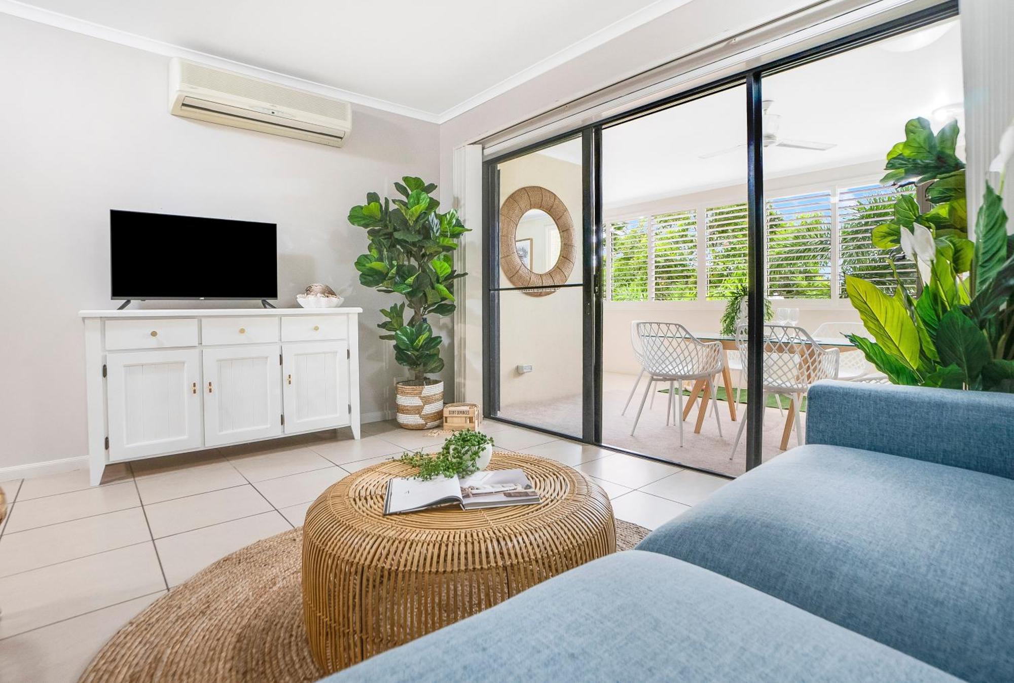 Sunrise Palms - Spacious Convenience Cairns