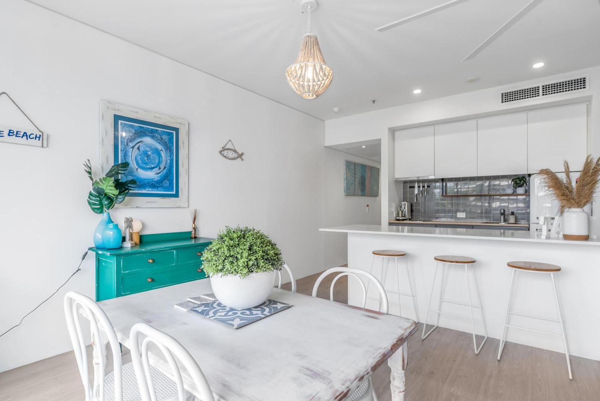 'escape At Harbour Lights' Poolside Chic In The Apartment