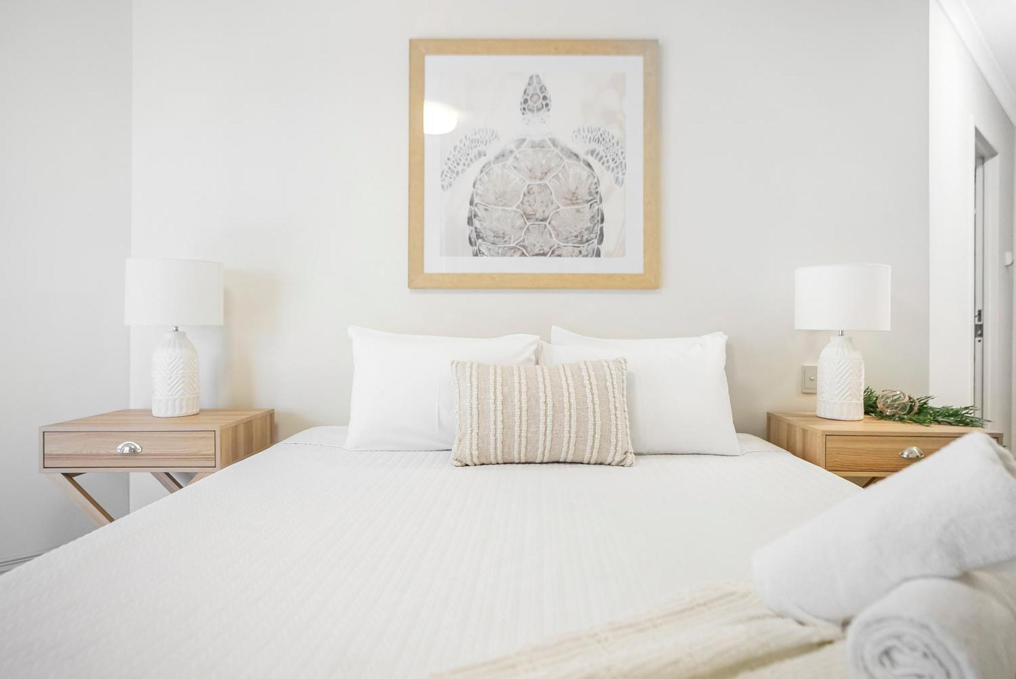 'coral Sea Dreaming' Family Friendly