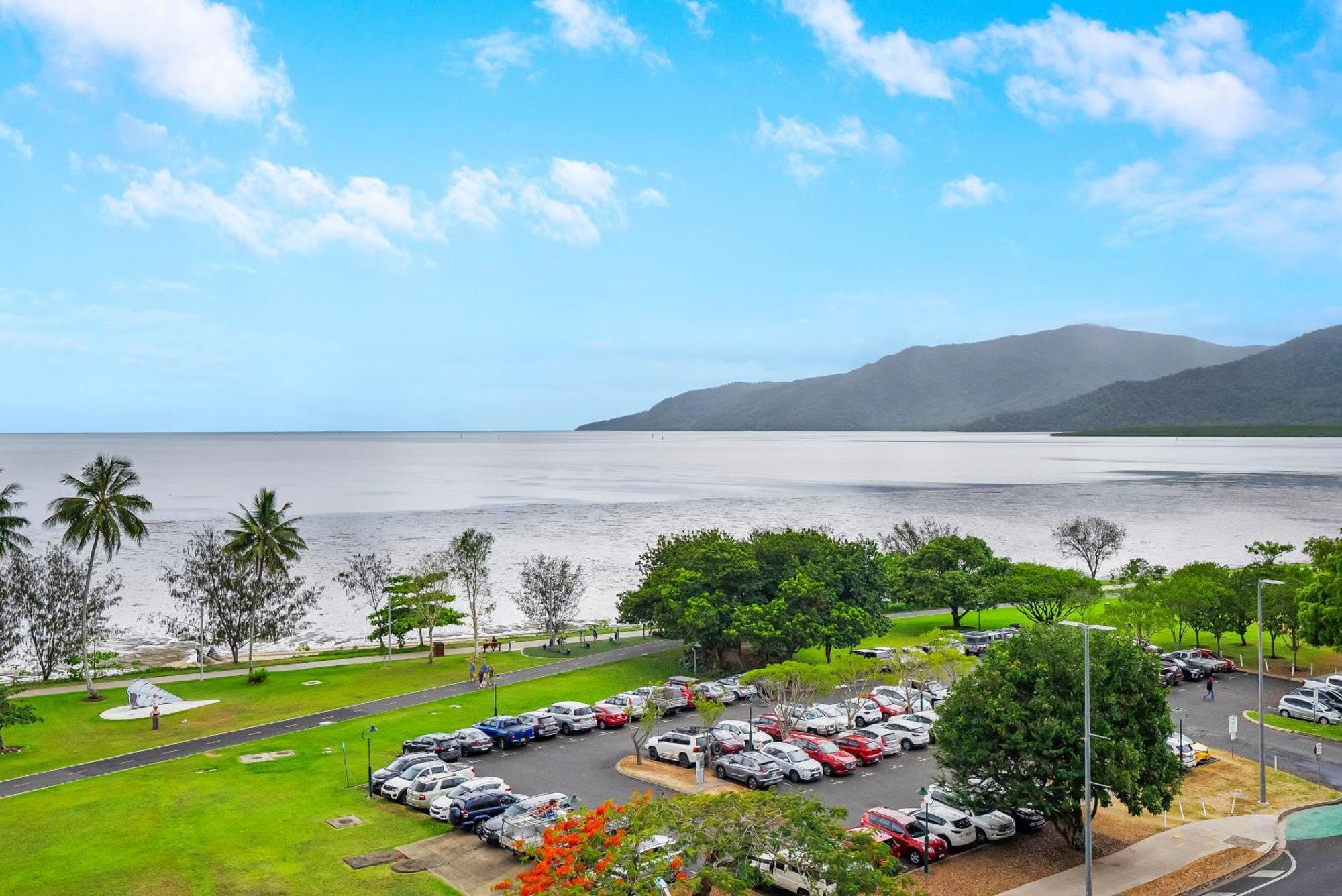 'coral Sea Dreaming' Family Friendly Cairns