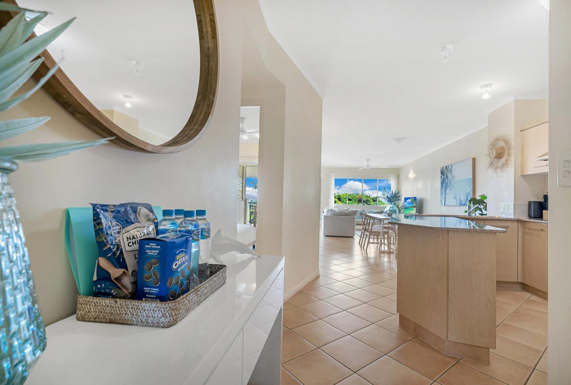 Water Views On The Esplanade Apartment Cairns
