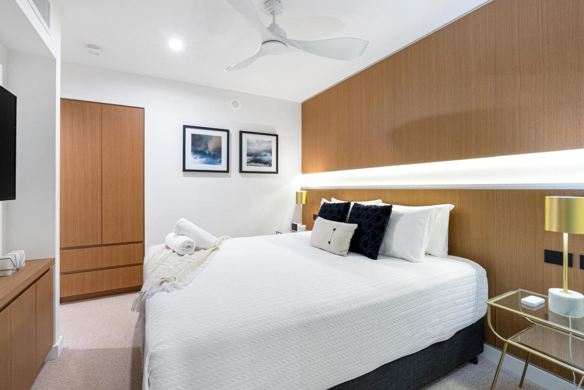 Sapphire - Boutique Vibes * Cairns