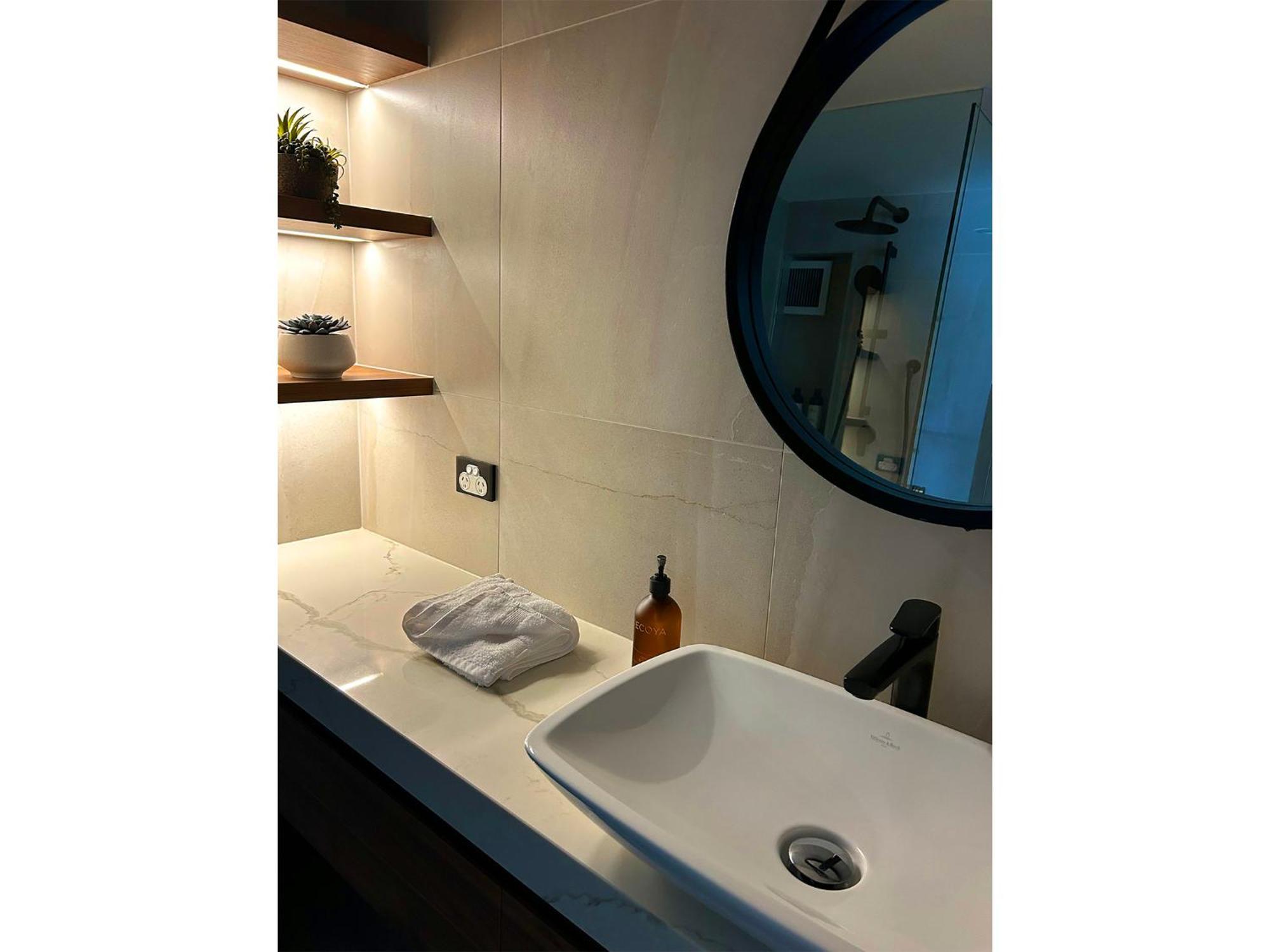 Apartment Seven @aquarius