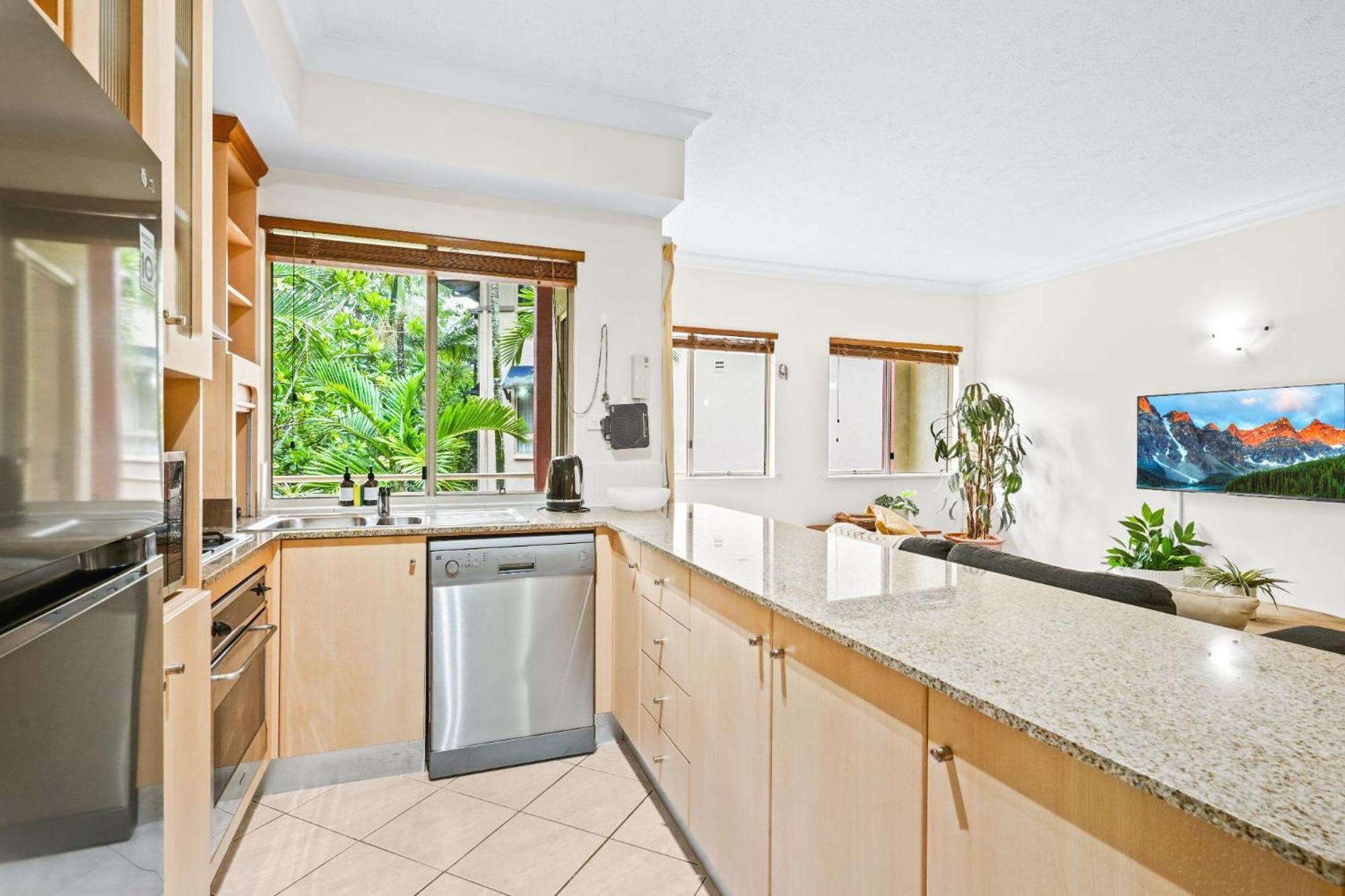 Lavender Lakes - Style Living Apartment Cairns
