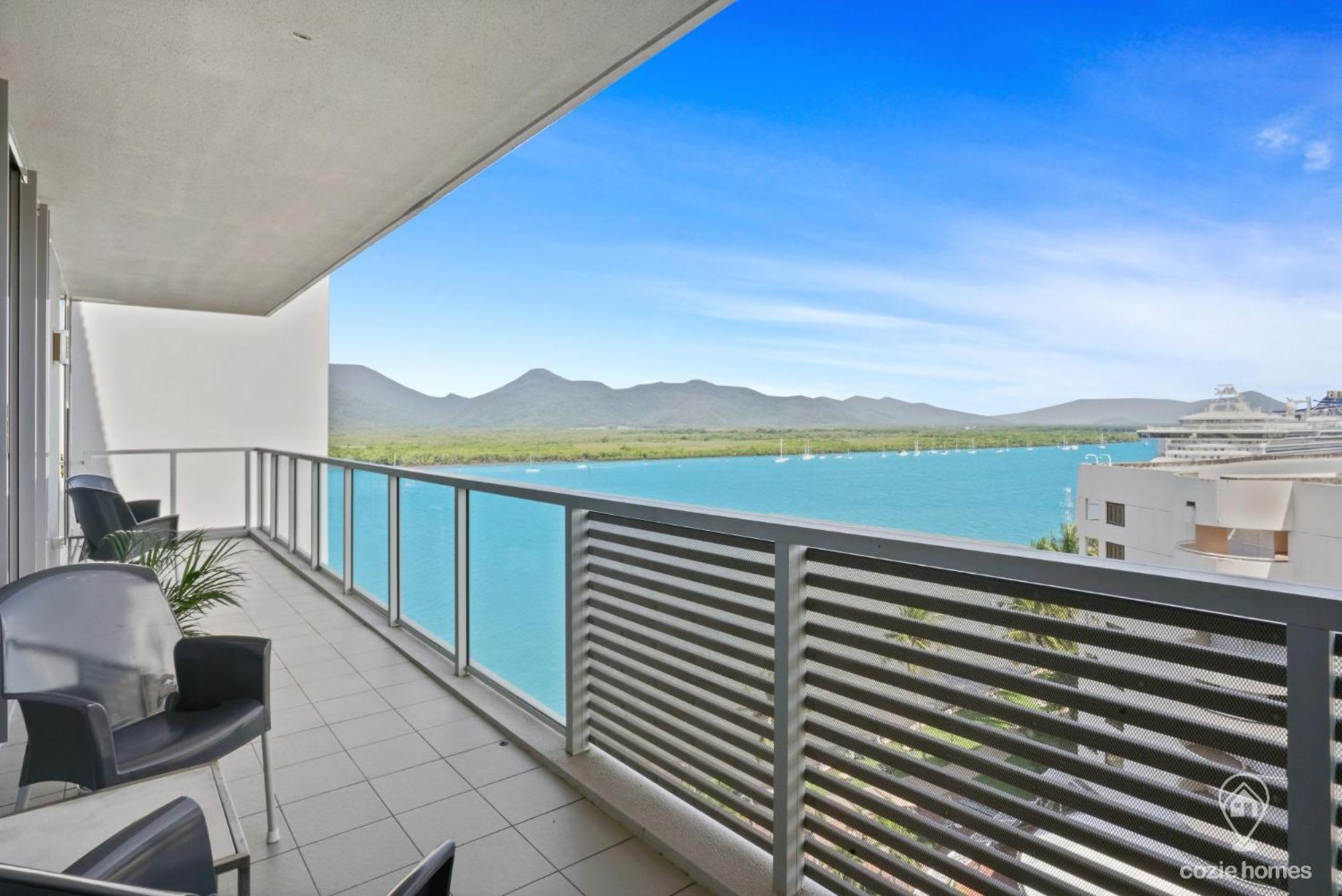 1101 Harbour Lights With Ocean Views Holiday home