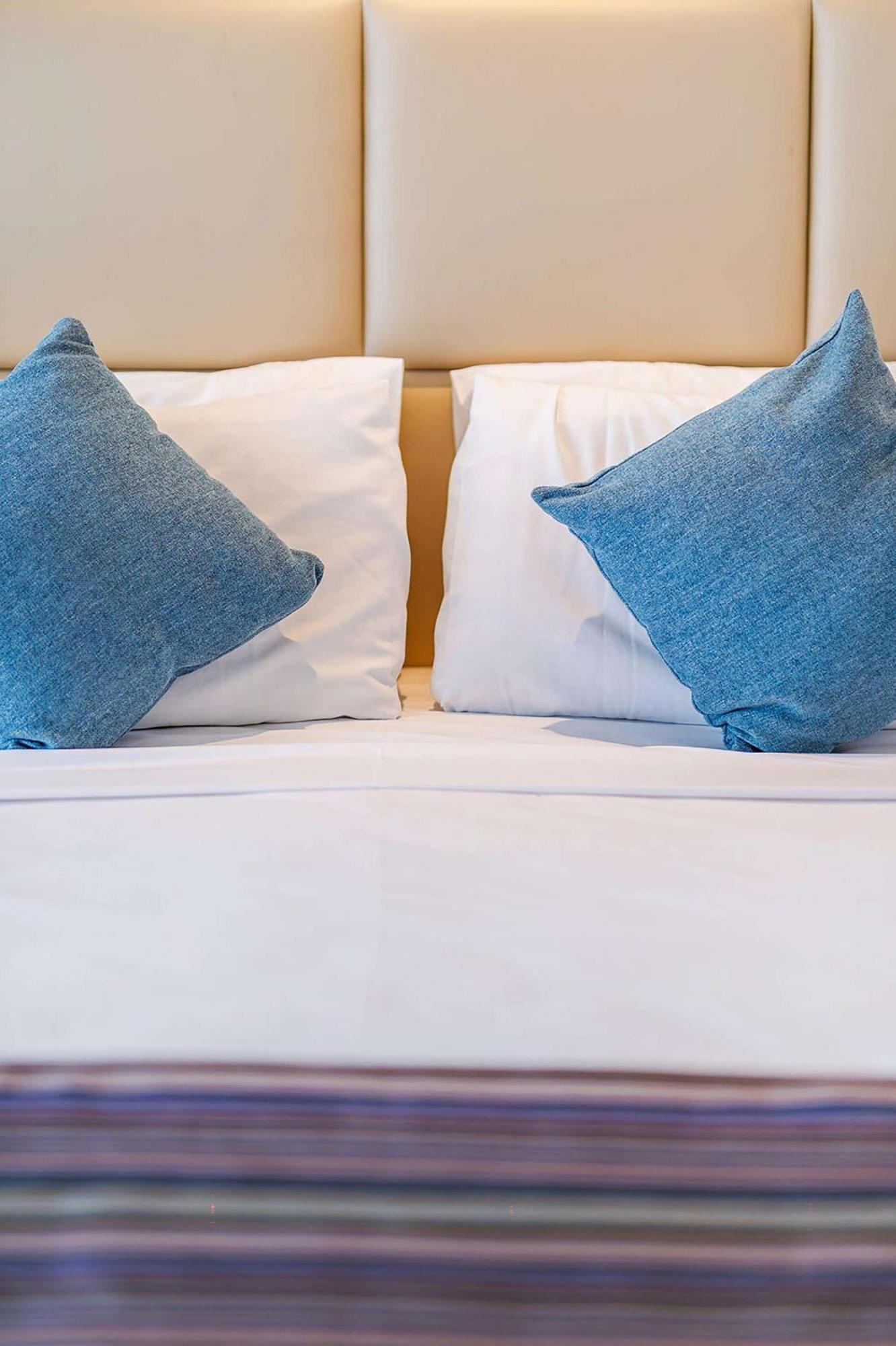 Hotel Rydges Esplanade