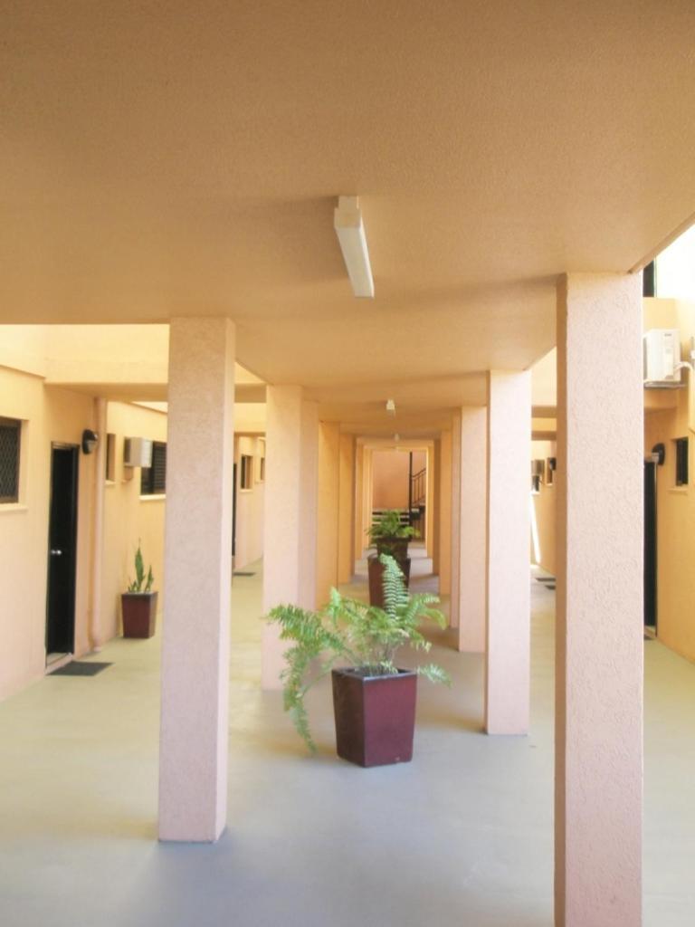 Aparthotel Plaza 4*