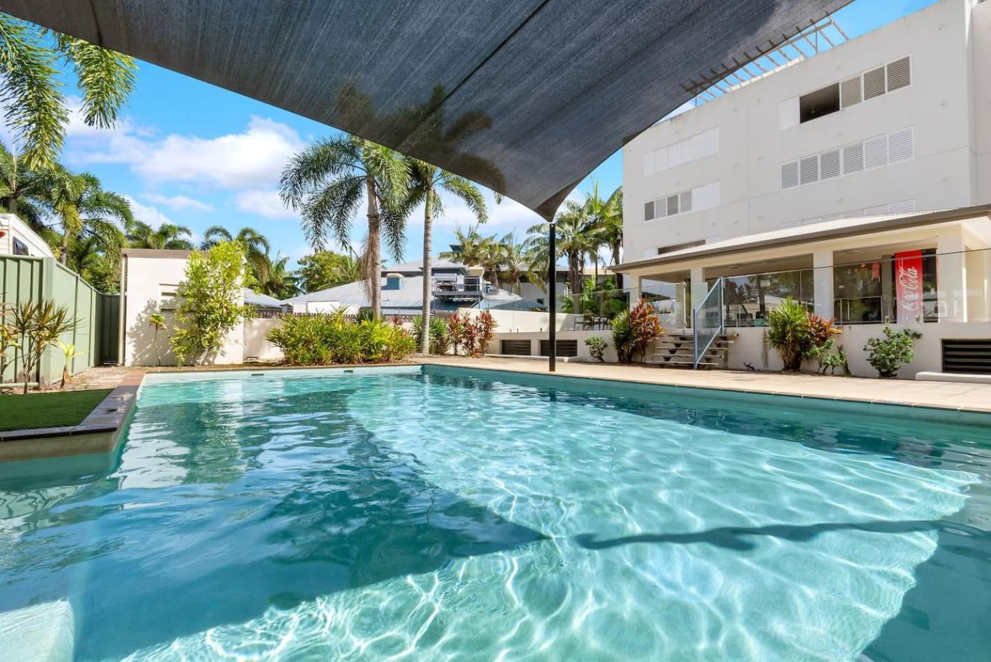 Relaxed Coastal Charm - A Stylish Resort-style Haven