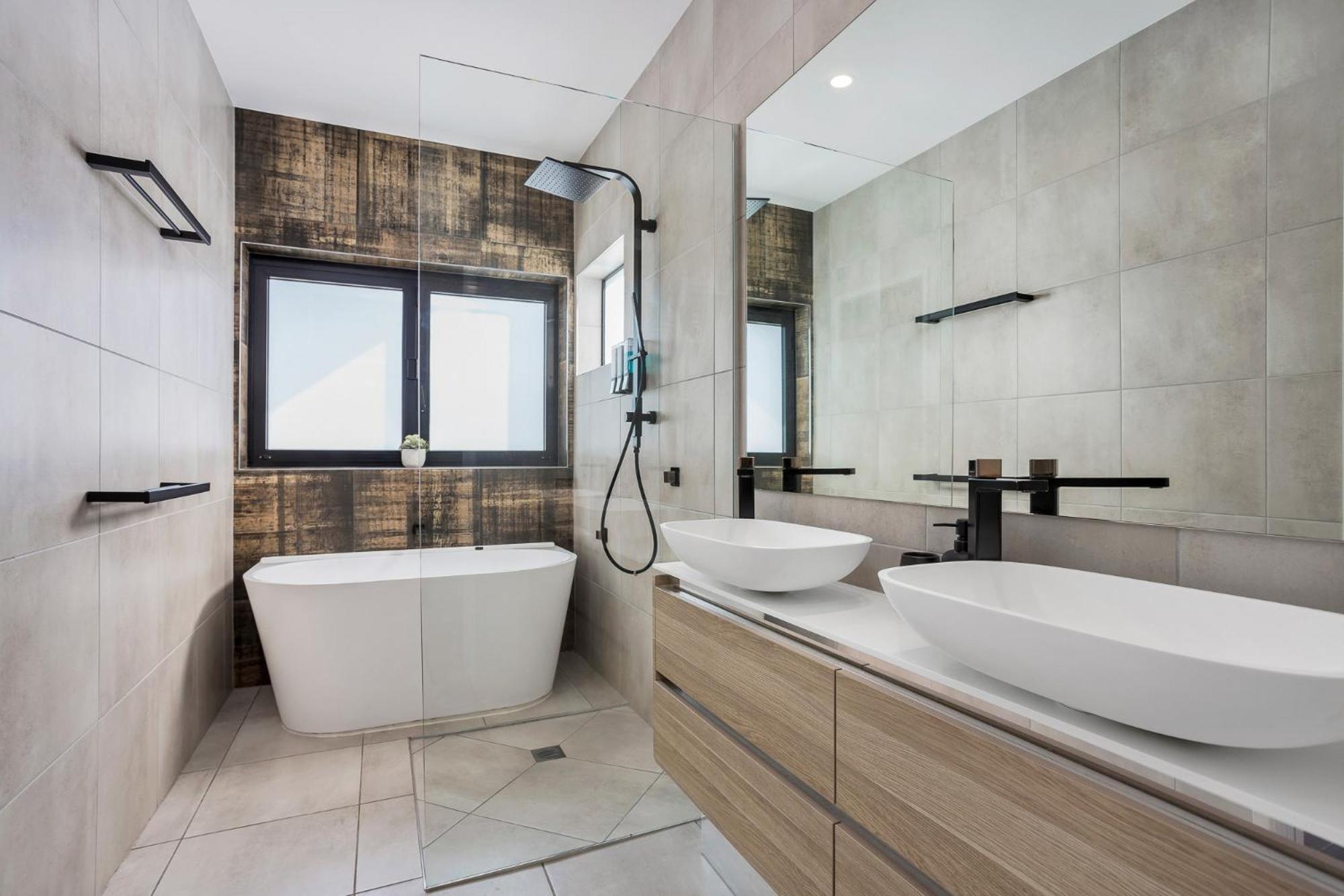 North 4-bed With Outdoor Dining & Pool Cairns