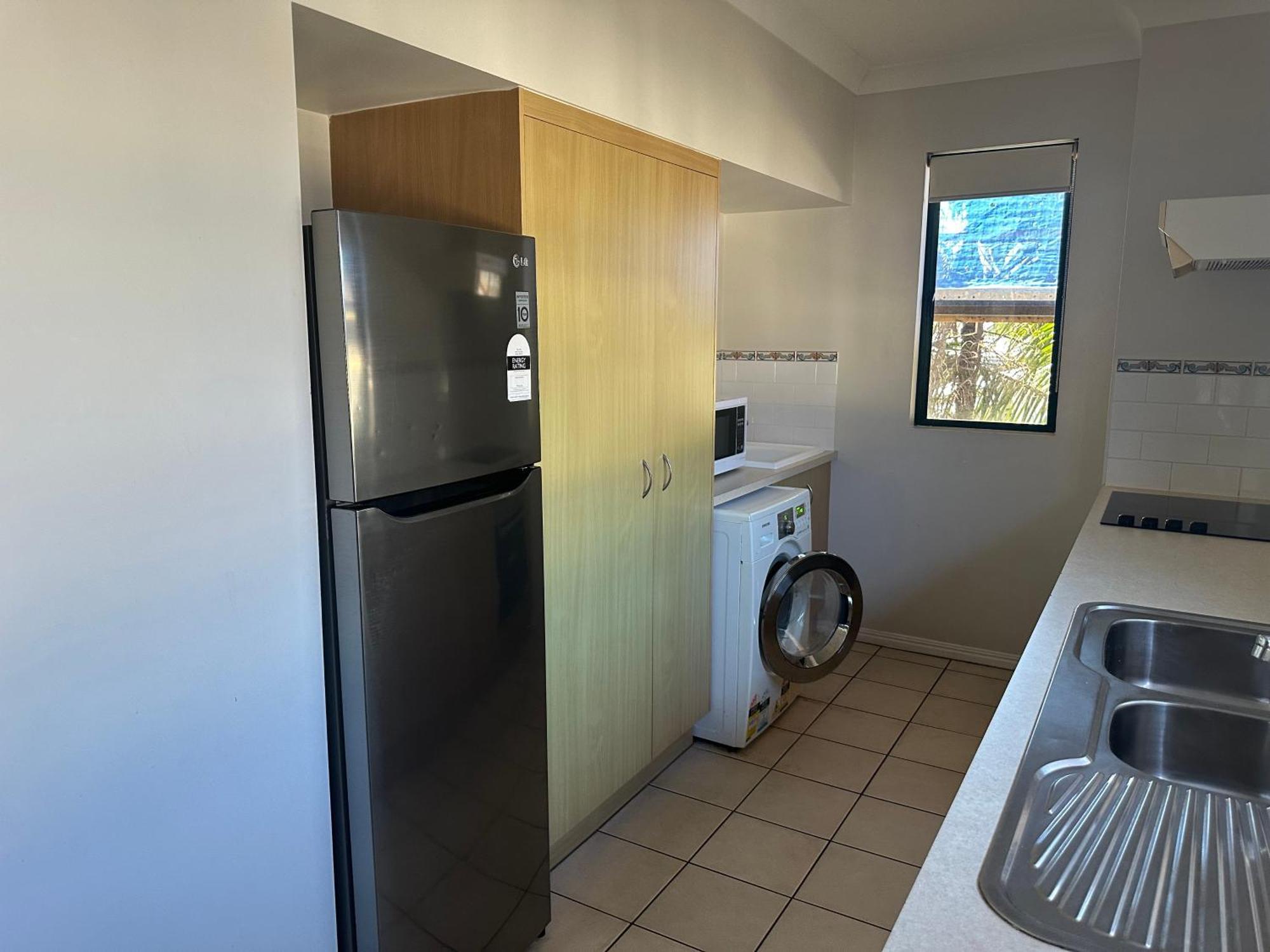 Apartment 2 Bedroom Family Or Corporate Self-contained In Cairns