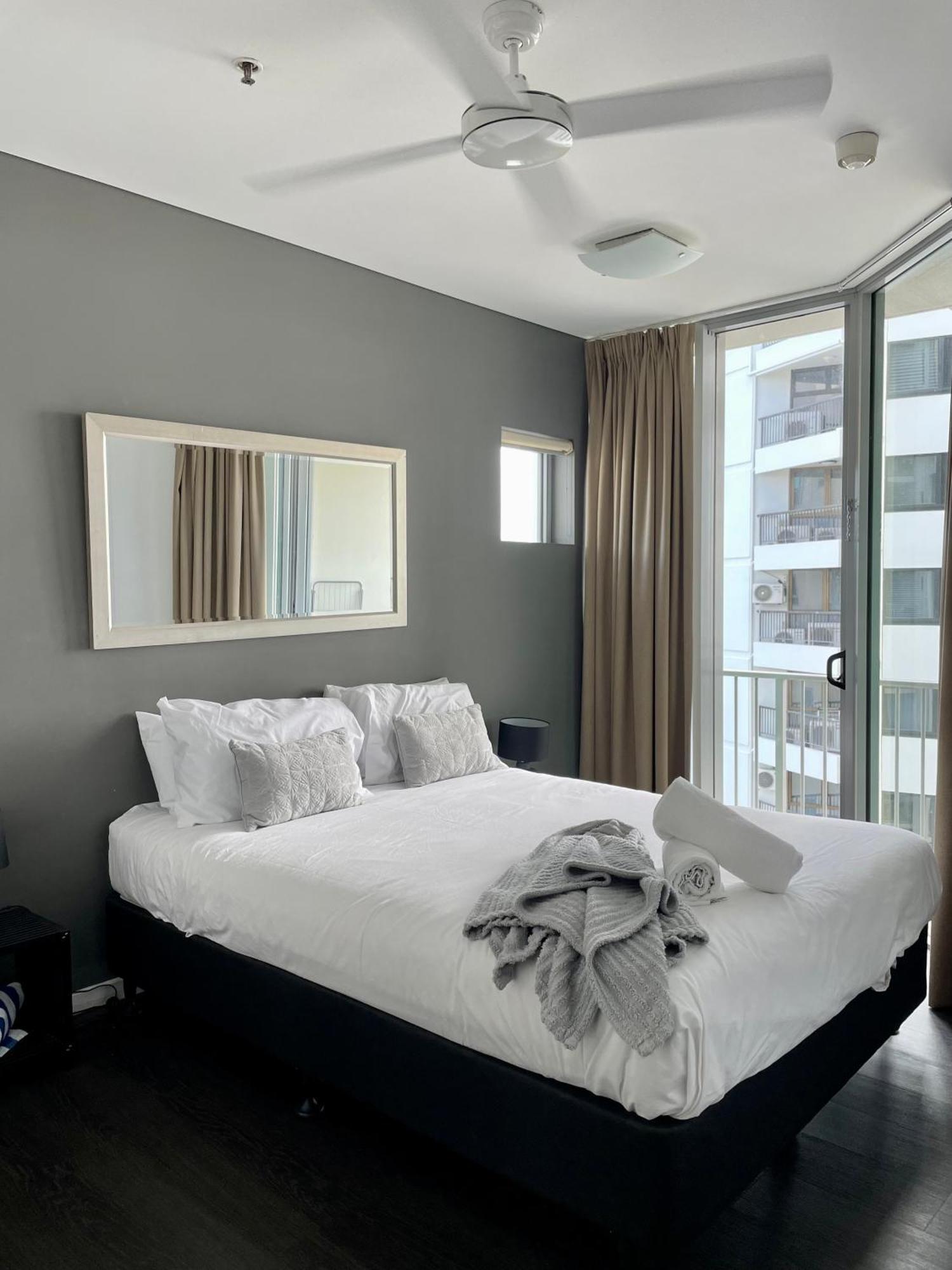 Apartment Trilogy On The Esplanade - Free Wi-fi Cairns