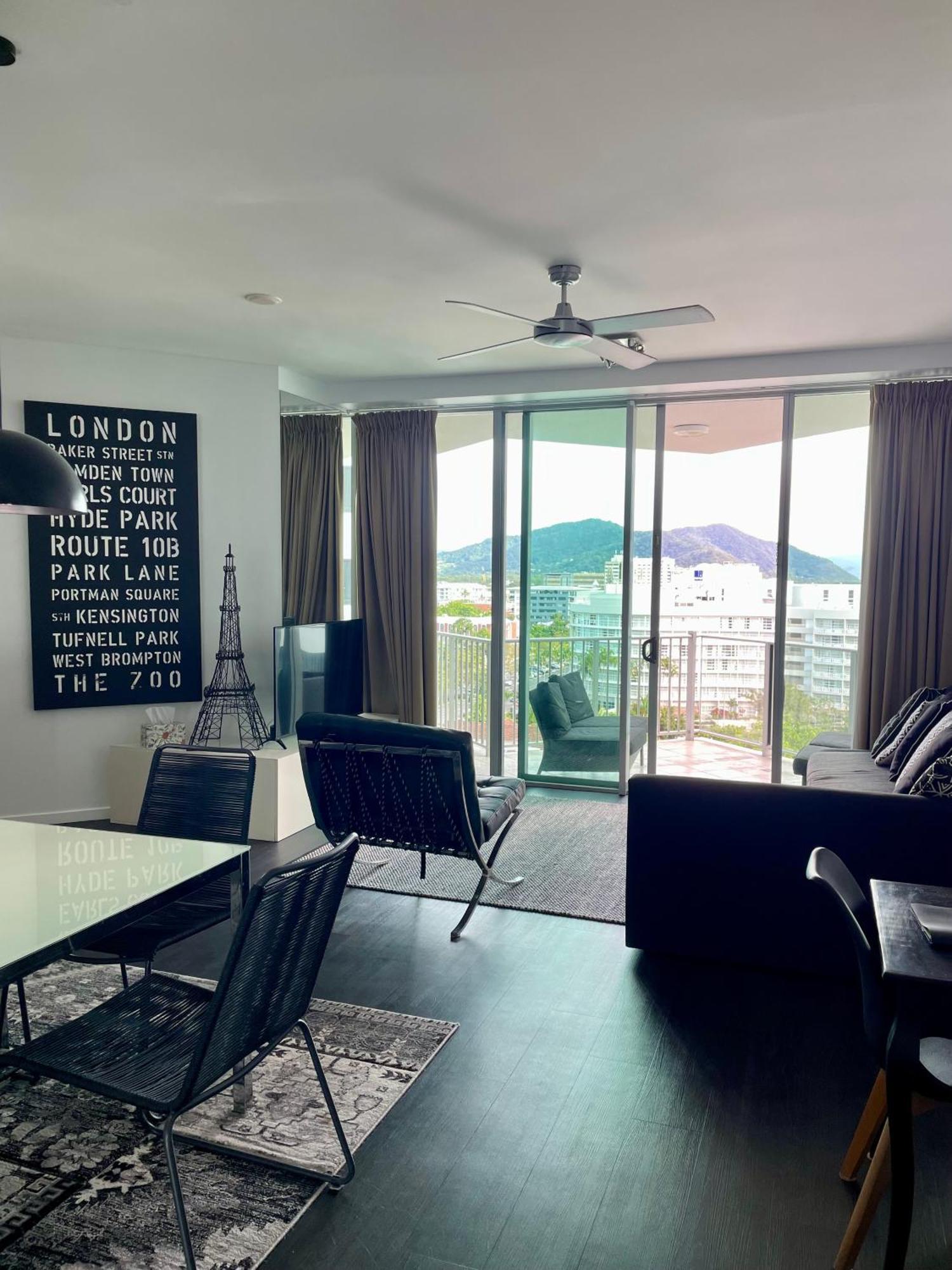 Trilogy On The Esplanade - Free Wi-fi * Cairns