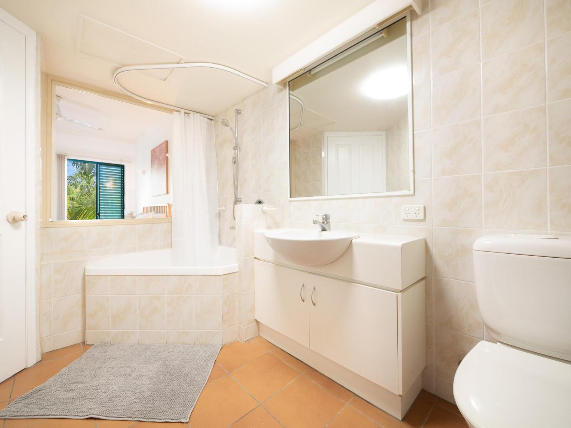 Reefside Escape Apartment *