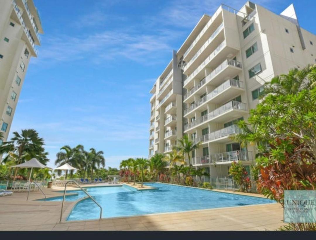 1 Bedroom Ocean View On The Esplanade Apartment Cairns