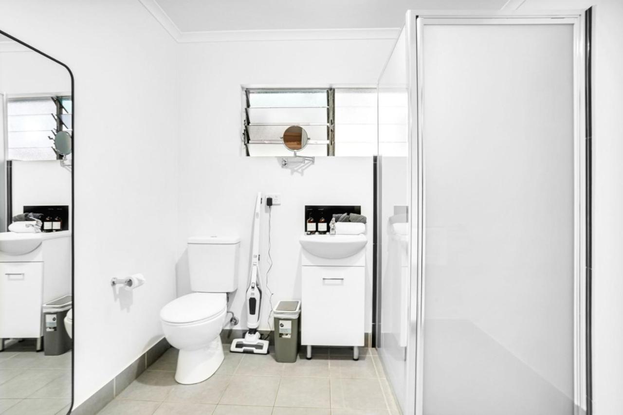 Apartment Grey Whale Anchor U3 Cairns