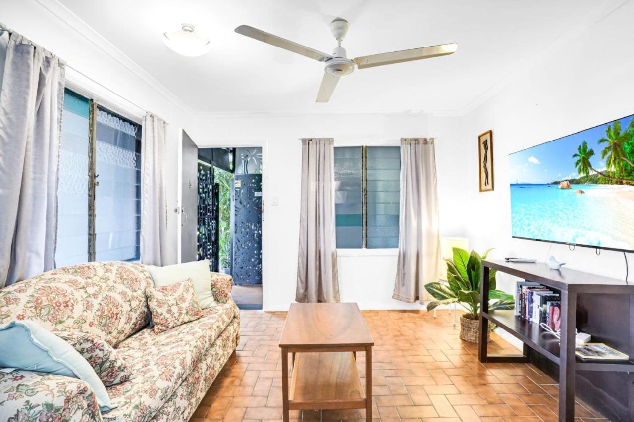 Apartment Grey Whale Anchor U3 Cairns