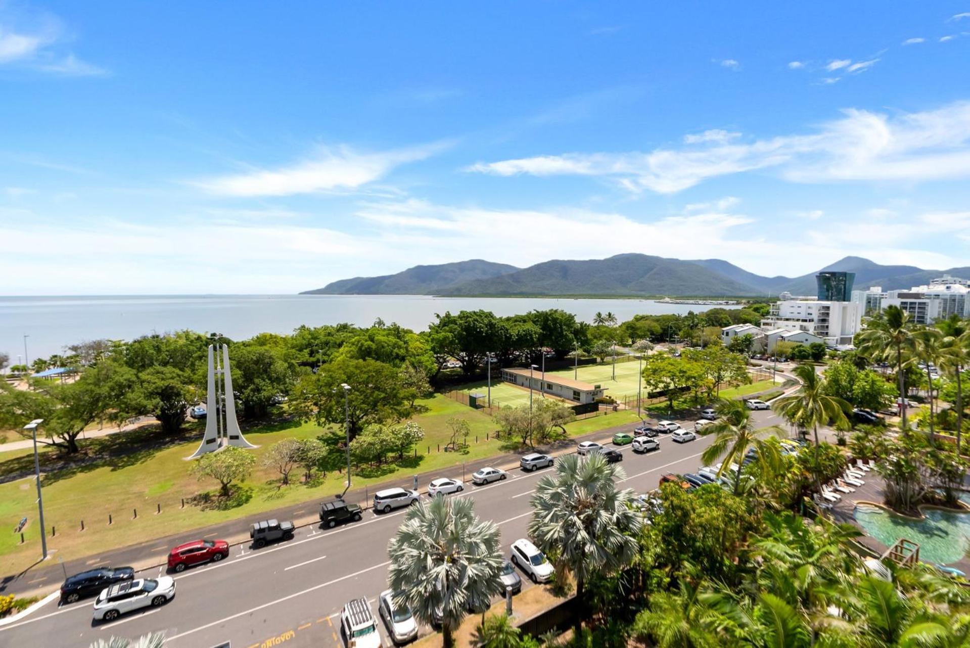 Apartment Belle Escapes Rydges Plaza Esplanade Luxury 2-bedroom