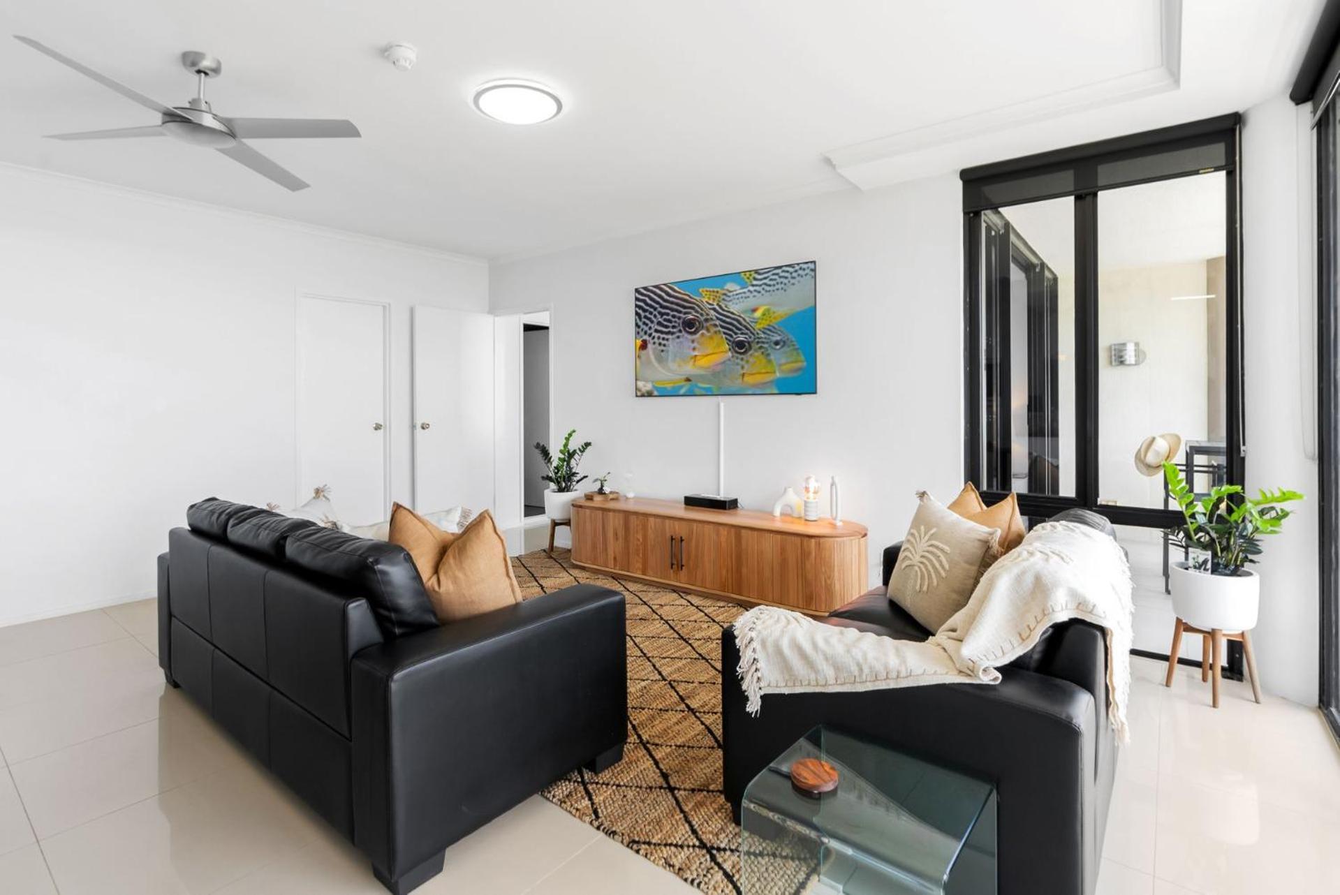Belle Escapes Rydges Plaza Esplanade Luxury 2-bedroom * Cairns
