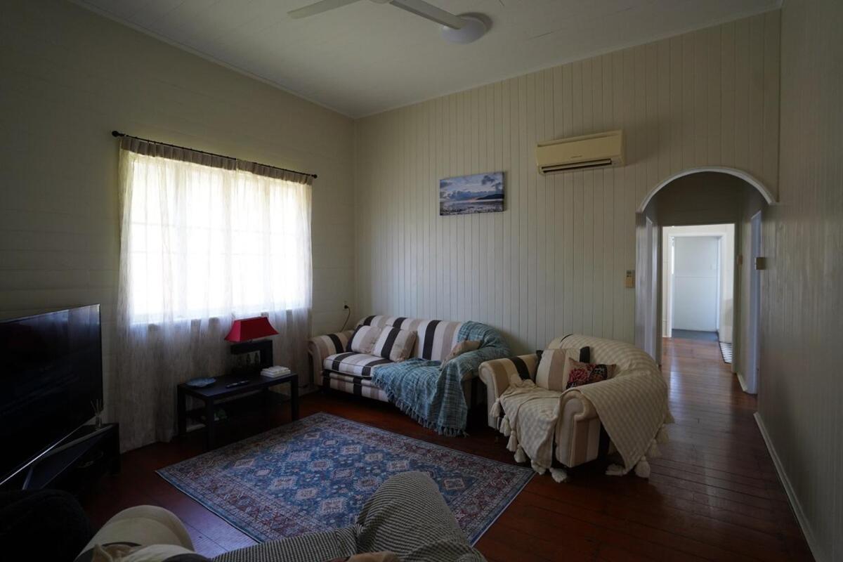 The Quinn - Inner Classic Queenslander Holiday home Cairns