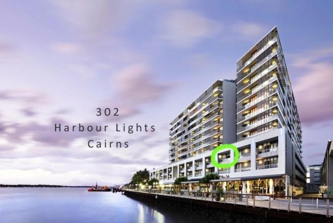 302 Harbour View Apartment