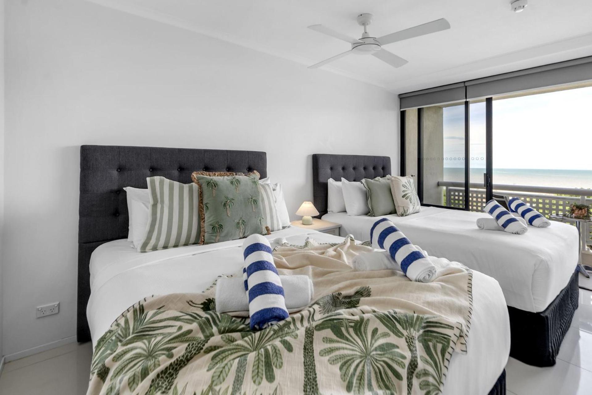 Belle Escapes 73 Rydges Plaza Esplanade With Ocean & Views Apartment *