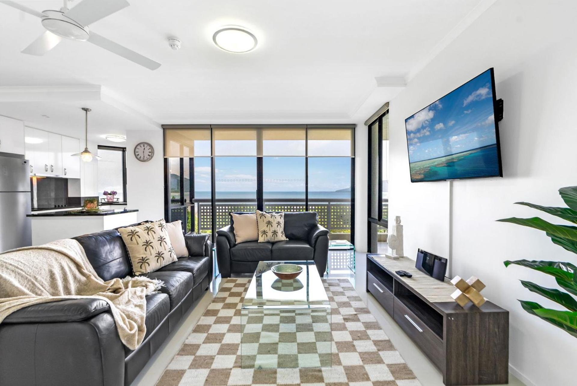 Belle Escapes 73 Rydges Plaza Esplanade With Ocean & Views Apartment Cairns