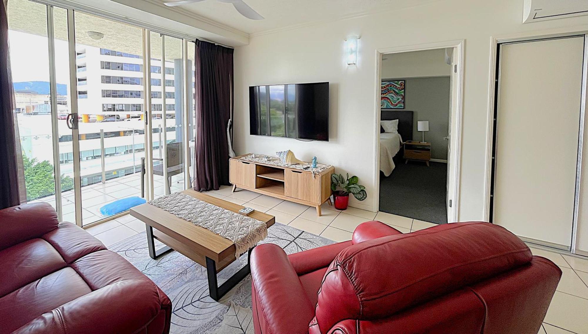 Apartment Quays 2 *
