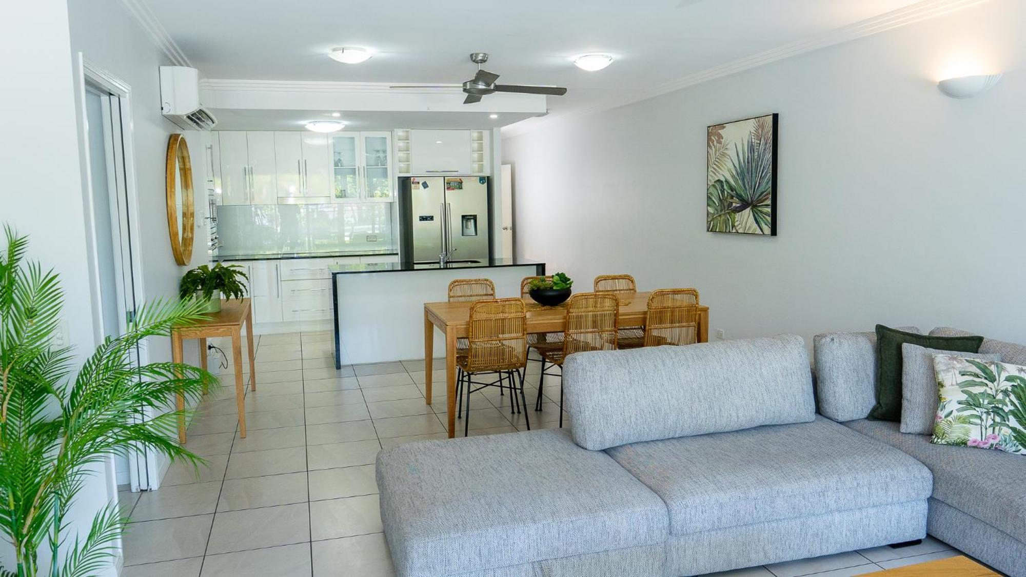 Waters Edge 5*