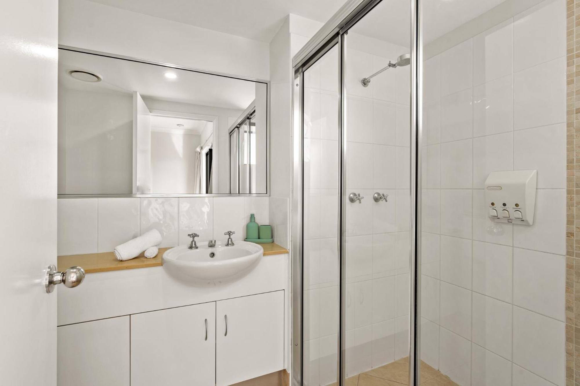 Penthouse - Private Rooftop Outdoor Gym, & Tv Area With Sunset & Mountain Views Apartamento Cairns