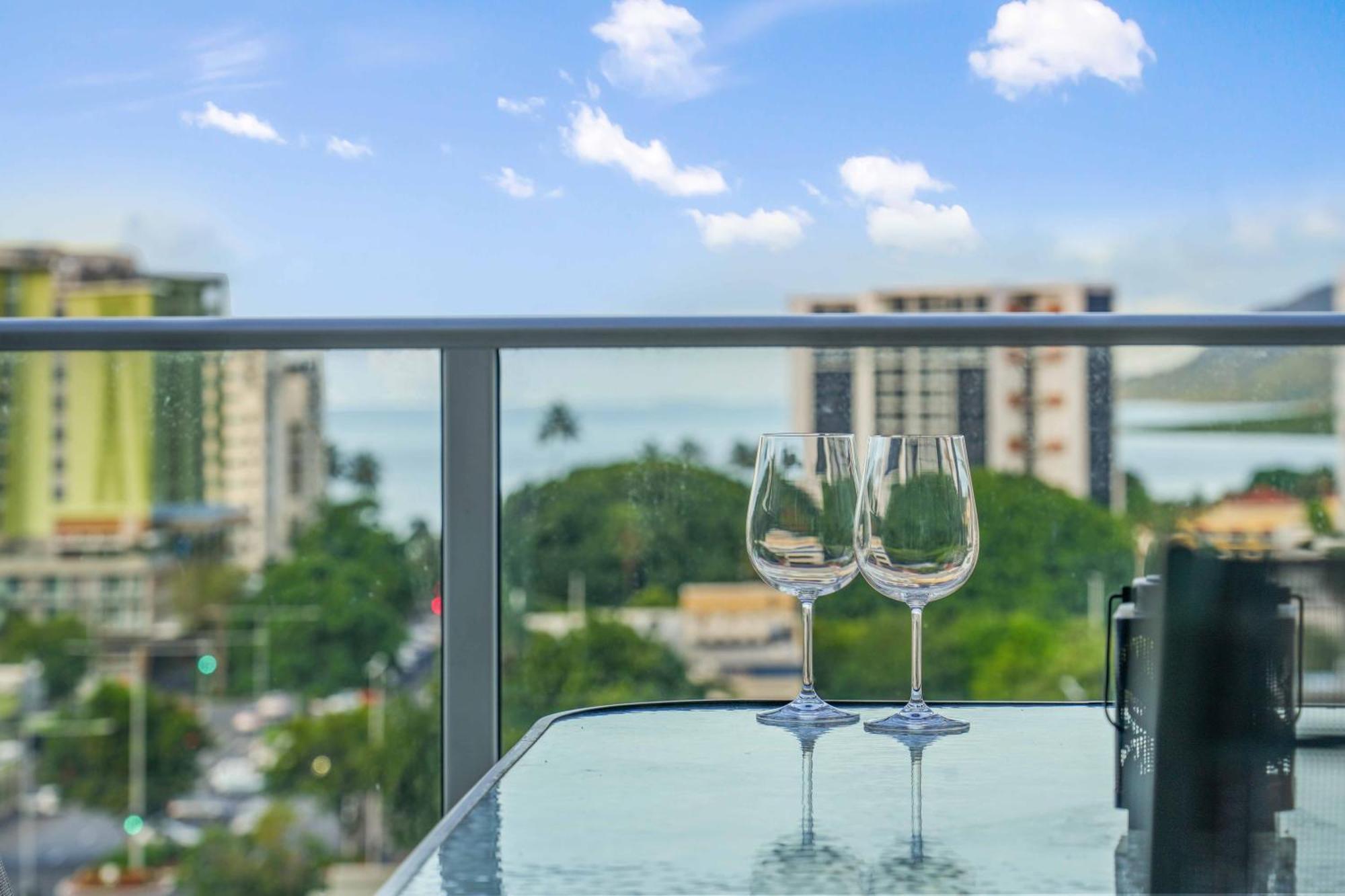 Inner Gem - Stunning Views Cairns