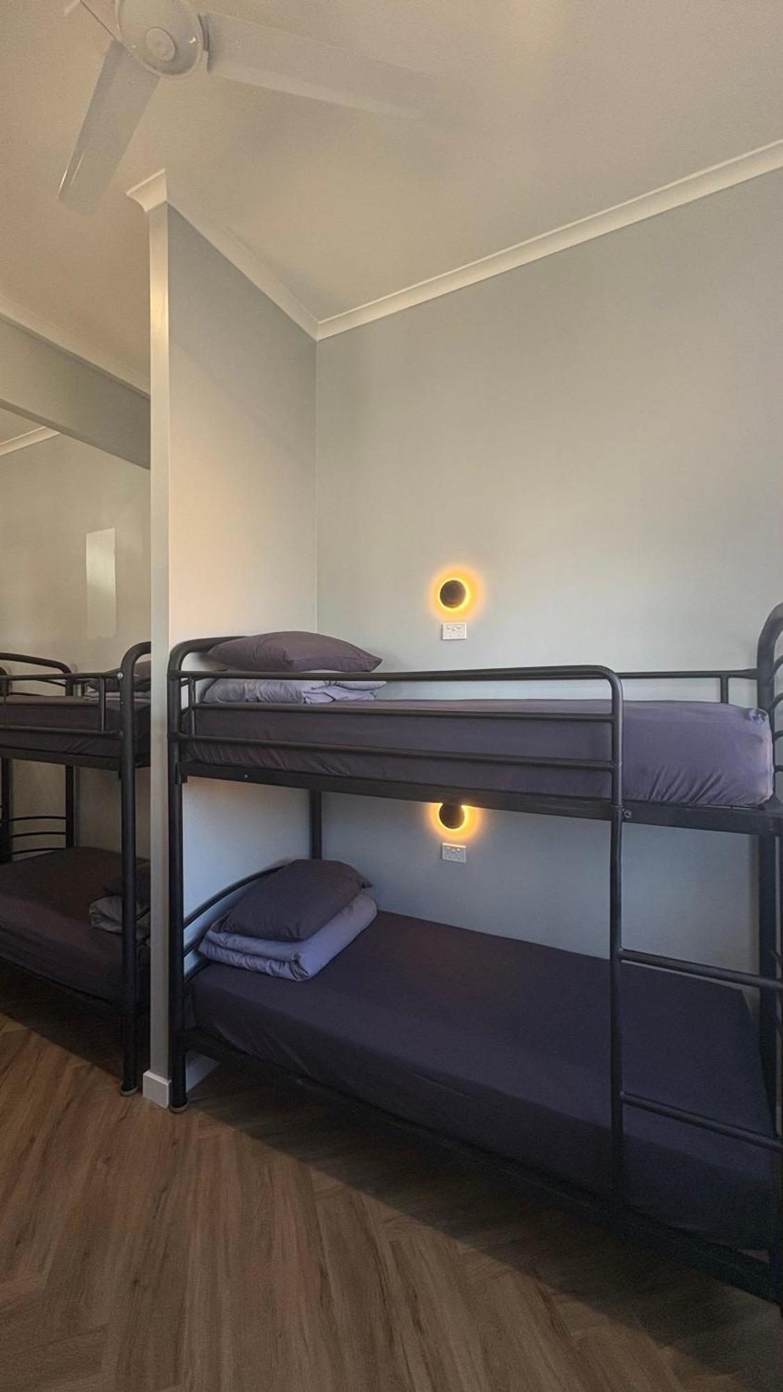 Hostel Mad Monkey *