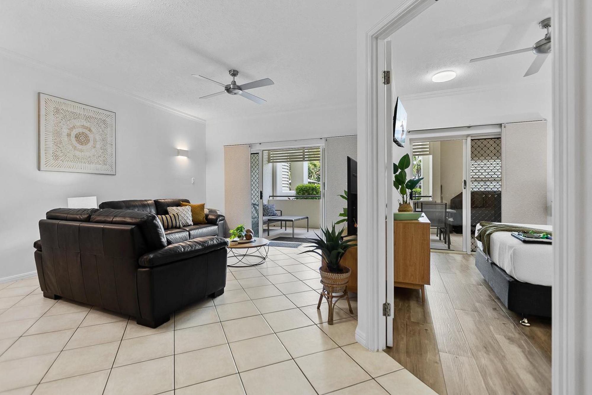 Cozy 3-bedroom Oasis With Pool Access In Cairns