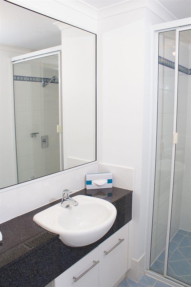 North Cove Waterfront 4* Cairns