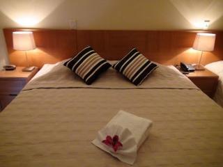 Hotel Crystal Garden & Restaurant Cairns
