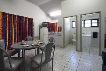 Sunland Leisure Park 4*