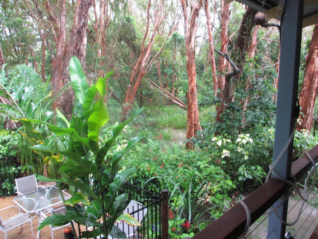 Clifton Beach Retreat Bed & Breakfast Cairns