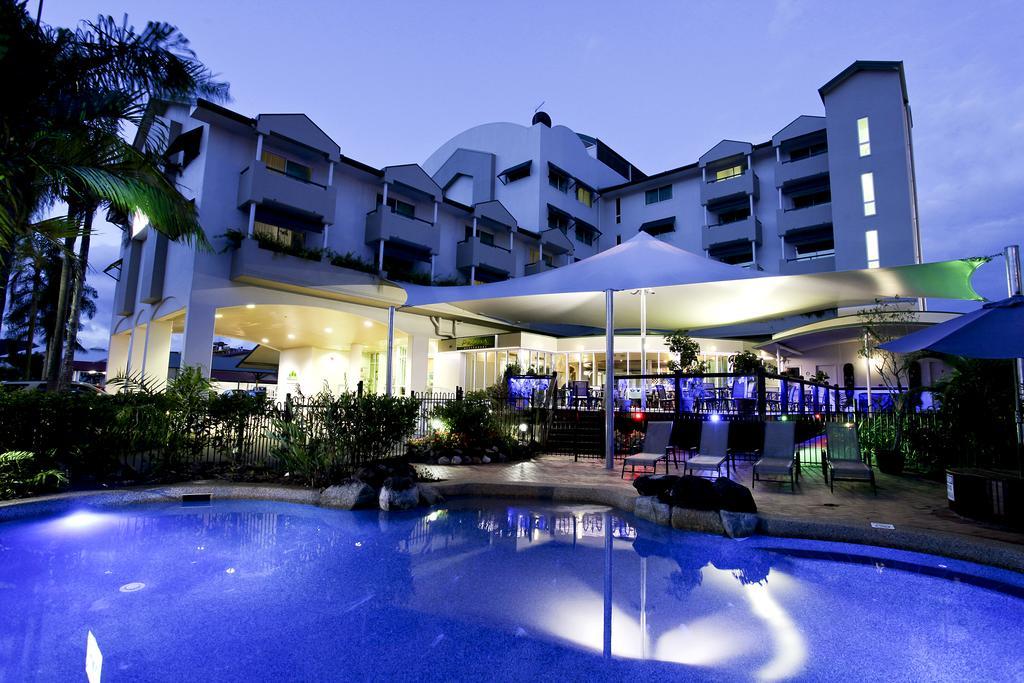 Sheridan 4* Cairns