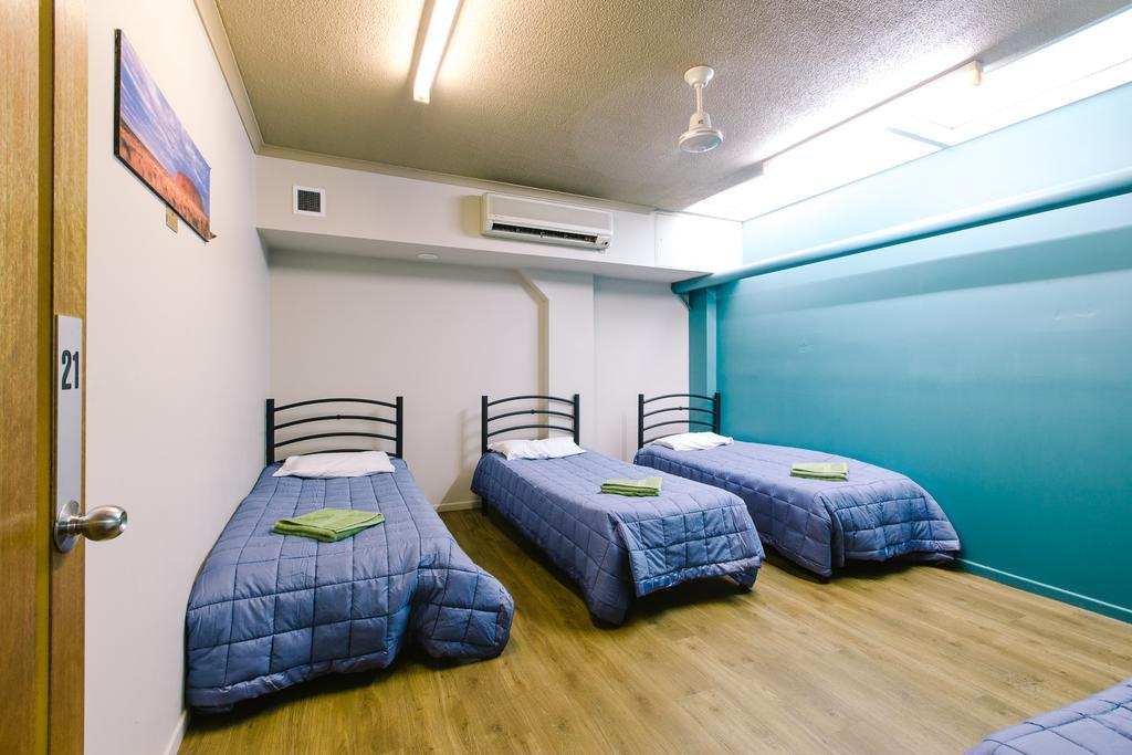 Hostel Global Backpackers