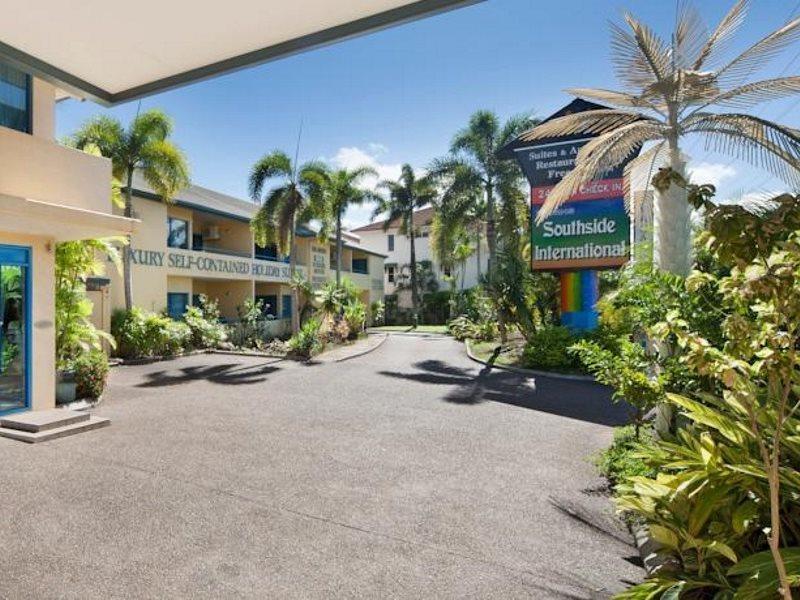 Motel Southside International