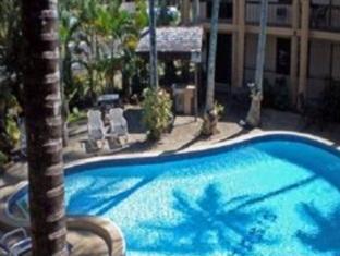 Oasis Aparthotel Cairns