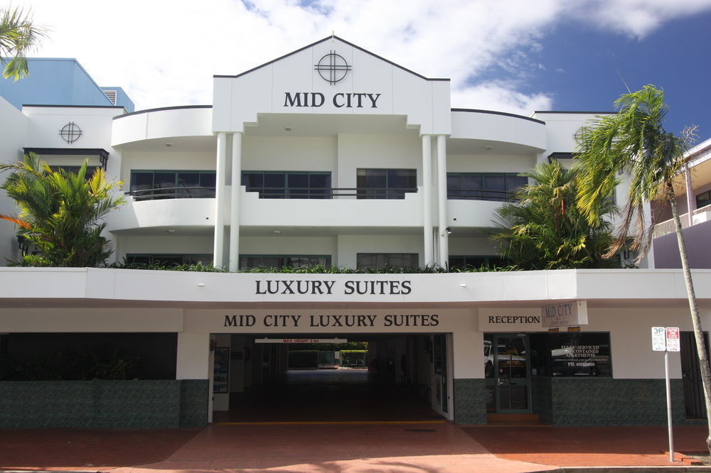 Mid Luxury Cairns