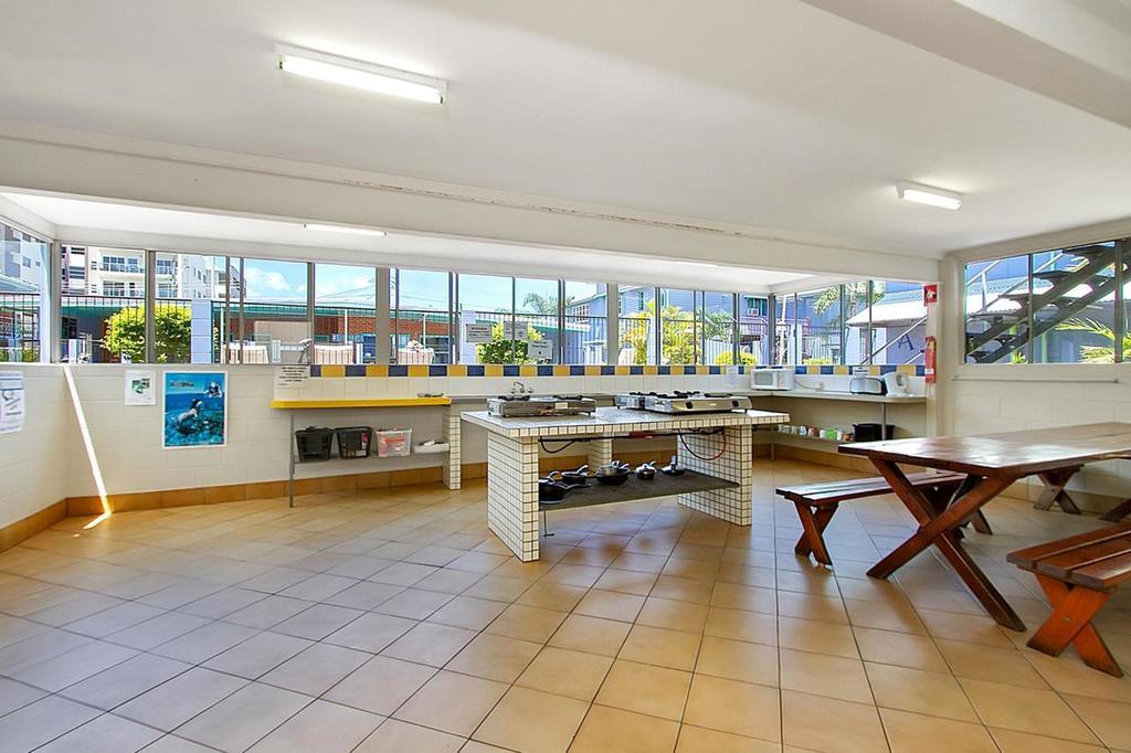 Caravella Backpackers Cairns