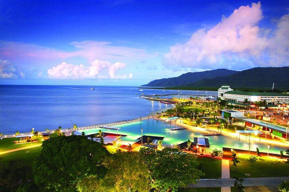 Khách sạn Plaza 3*