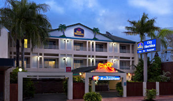 Western Sheridan Hotel 3*