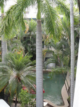 Lake Central Cairns Hotel Cairns