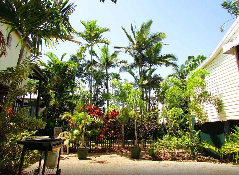 Travellers Paradise Hostel