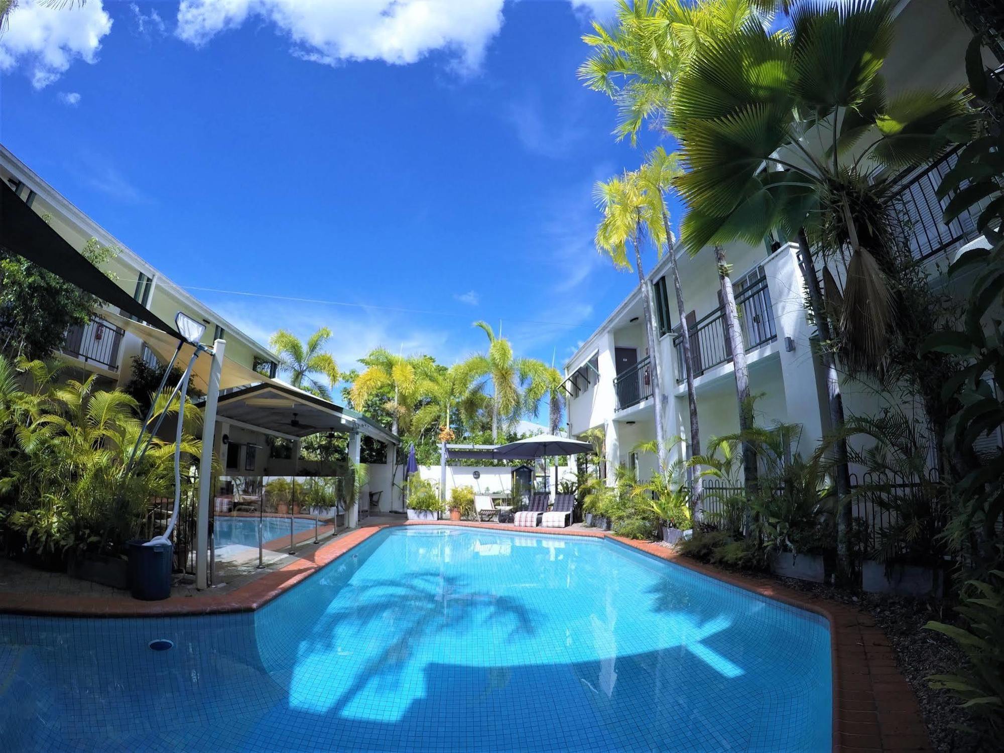 Crystal Garden & Restaurant Hotel Cairns