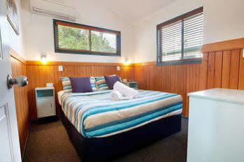 Big4 Crystal Cascades Hotel 4*